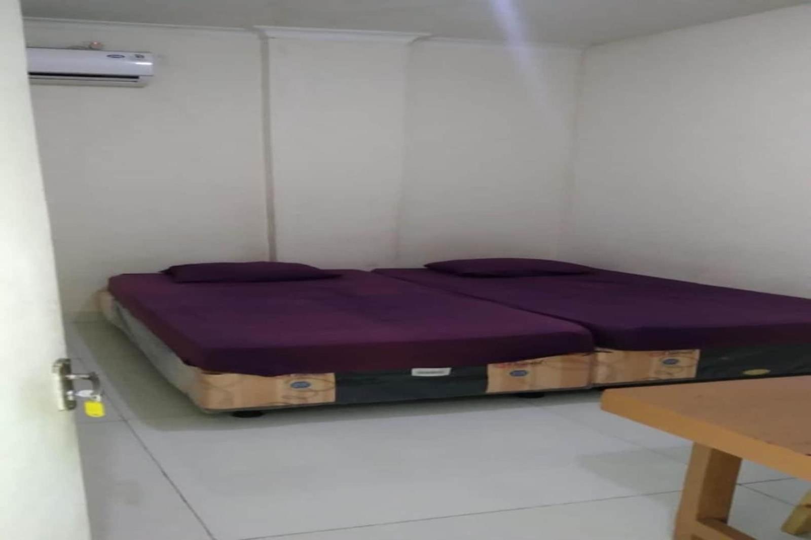 Hotel Spot On 94166 Kost Bunda Syariah Bekasi Esterno foto