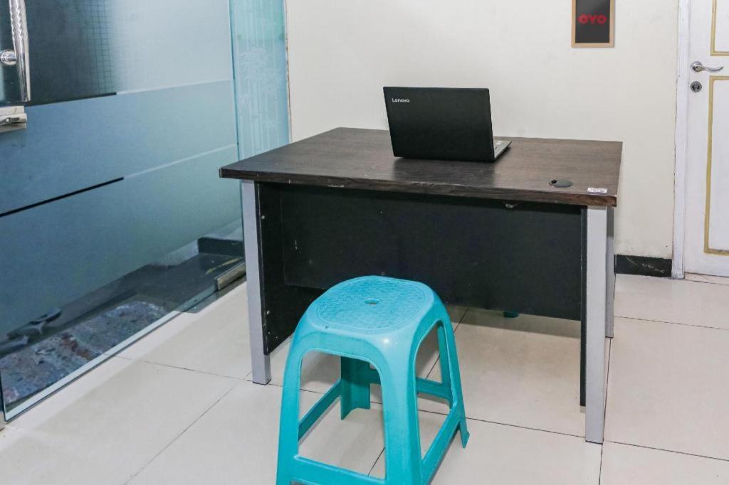 Hotel Spot On 94166 Kost Bunda Syariah Bekasi Esterno foto